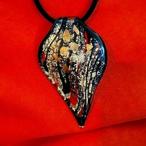 Necklace and earring set